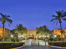 Meropa Casino & Entertainment World, Bomas